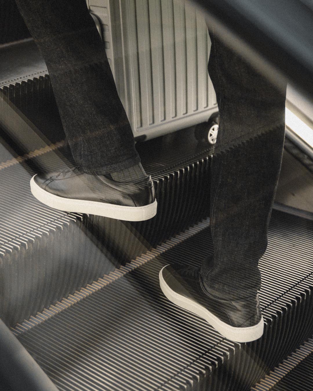Capri Leather Sneaker in Onyx - Image 8