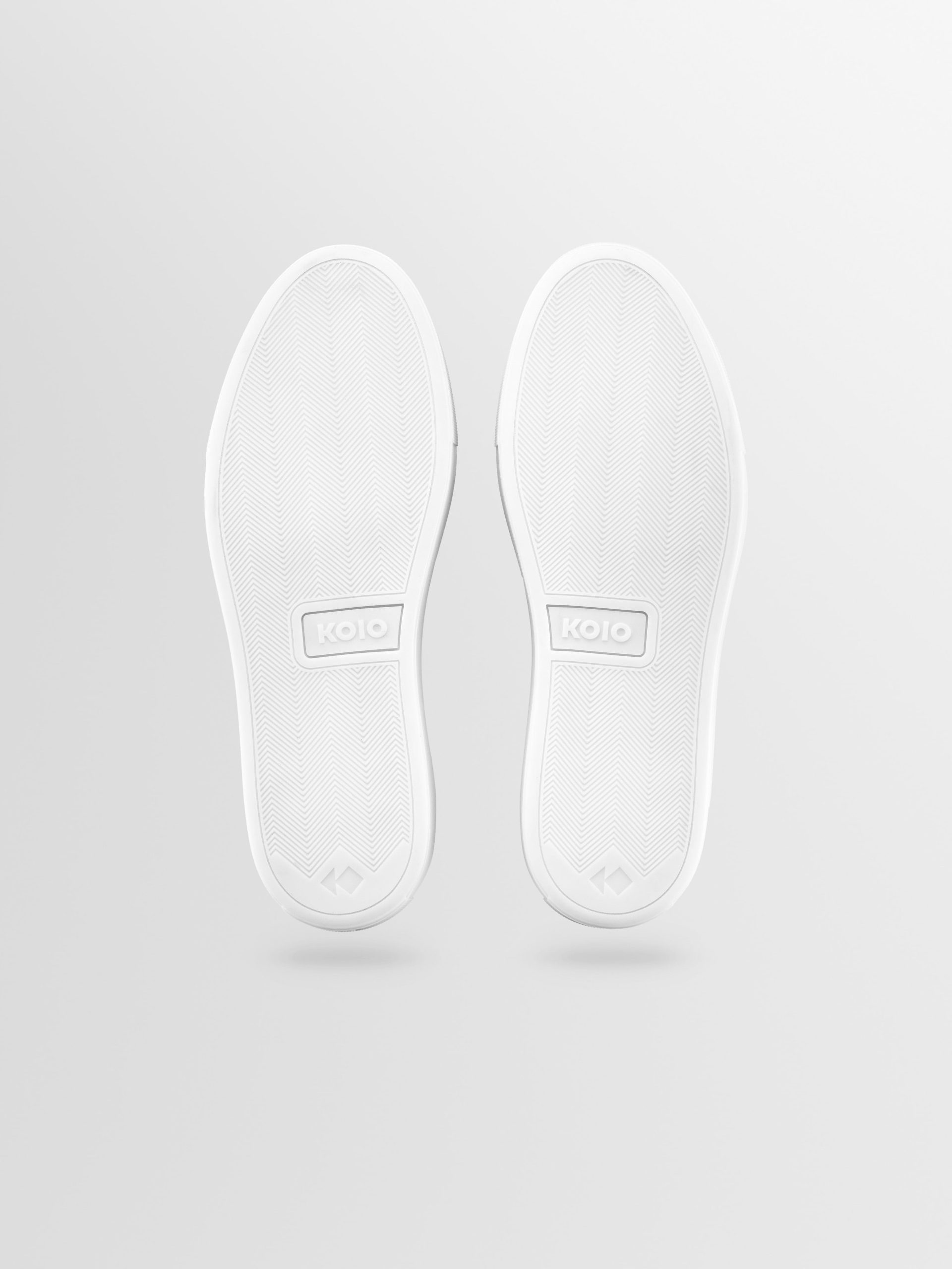 Capri Leather Sneaker in Onyx - Image 6