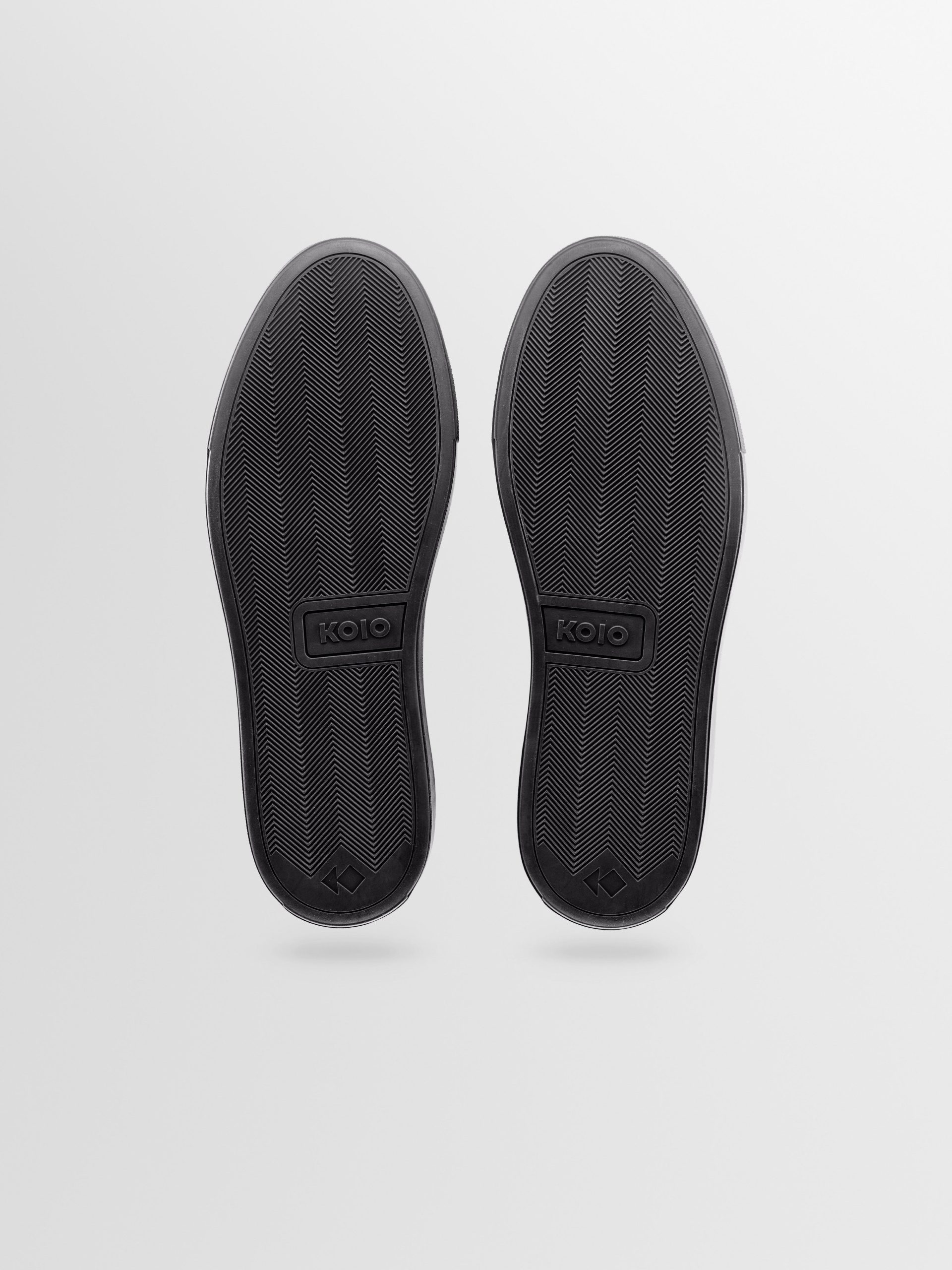 Capri Nubuck Sneaker in Charcoal - Image 6