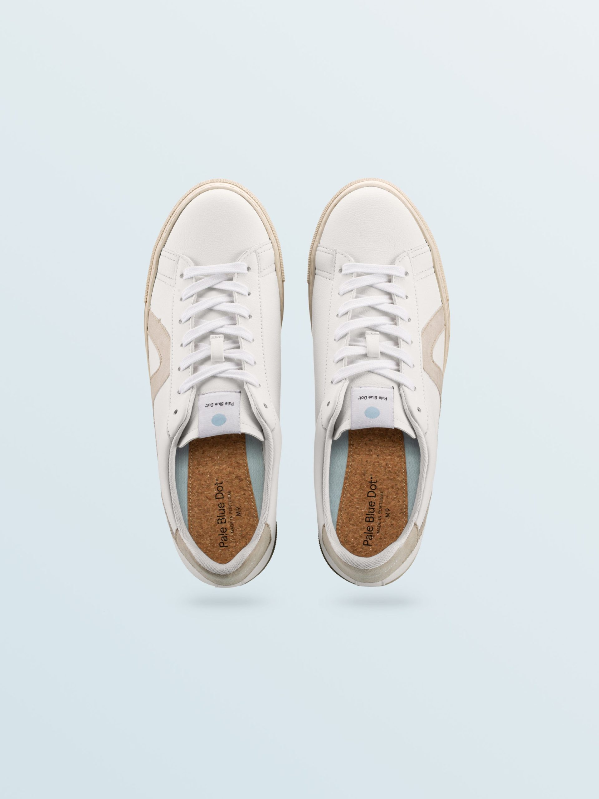 Vegan 01 Sneaker in Wind - Image 3