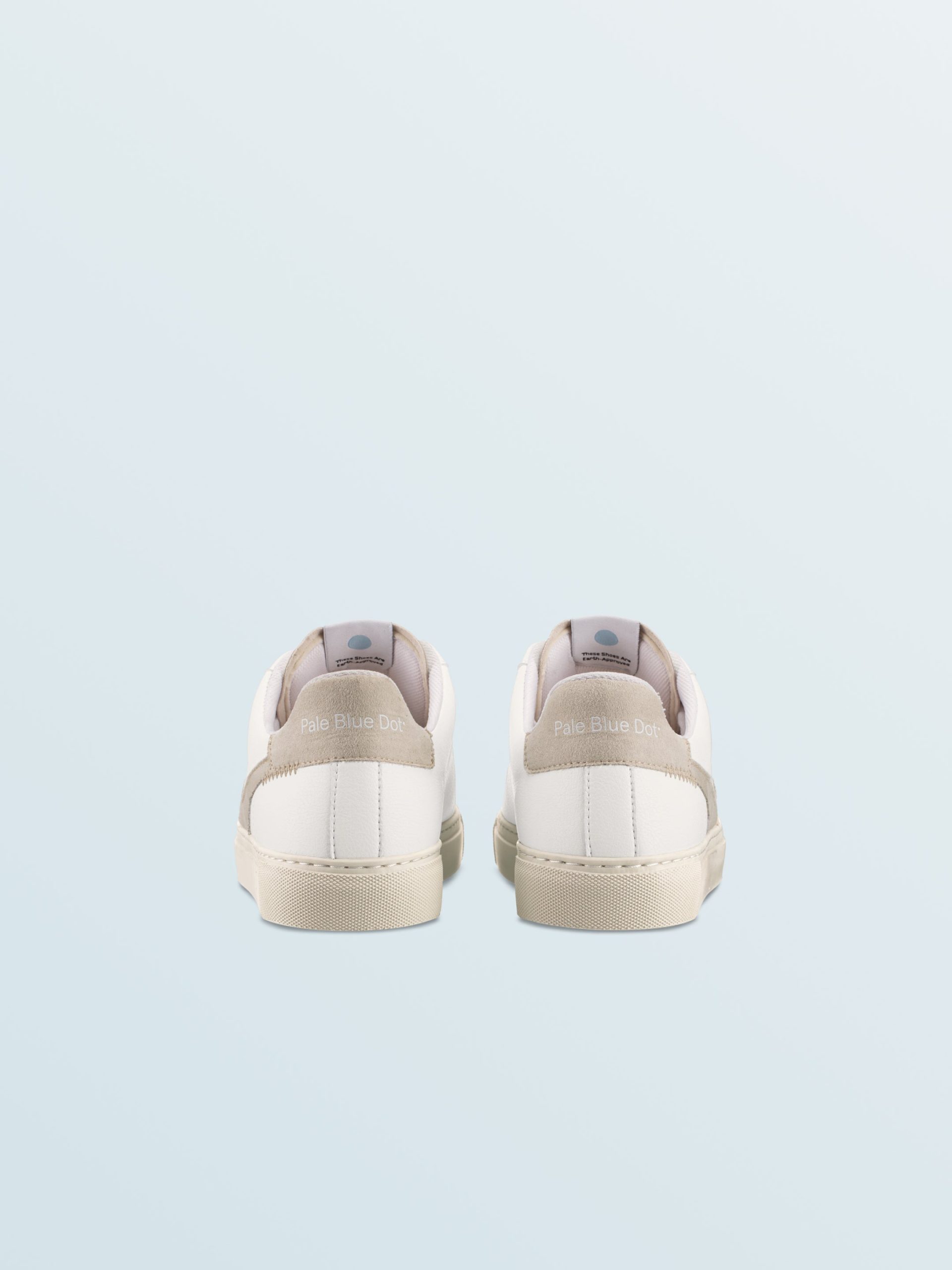 Vegan 01 Sneaker in Wind - Image 5
